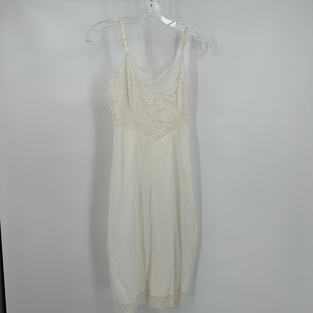 Vintage Vanity Fair Womens Nylon Slip Dress Size 34 US S Fairy Coquette Regency